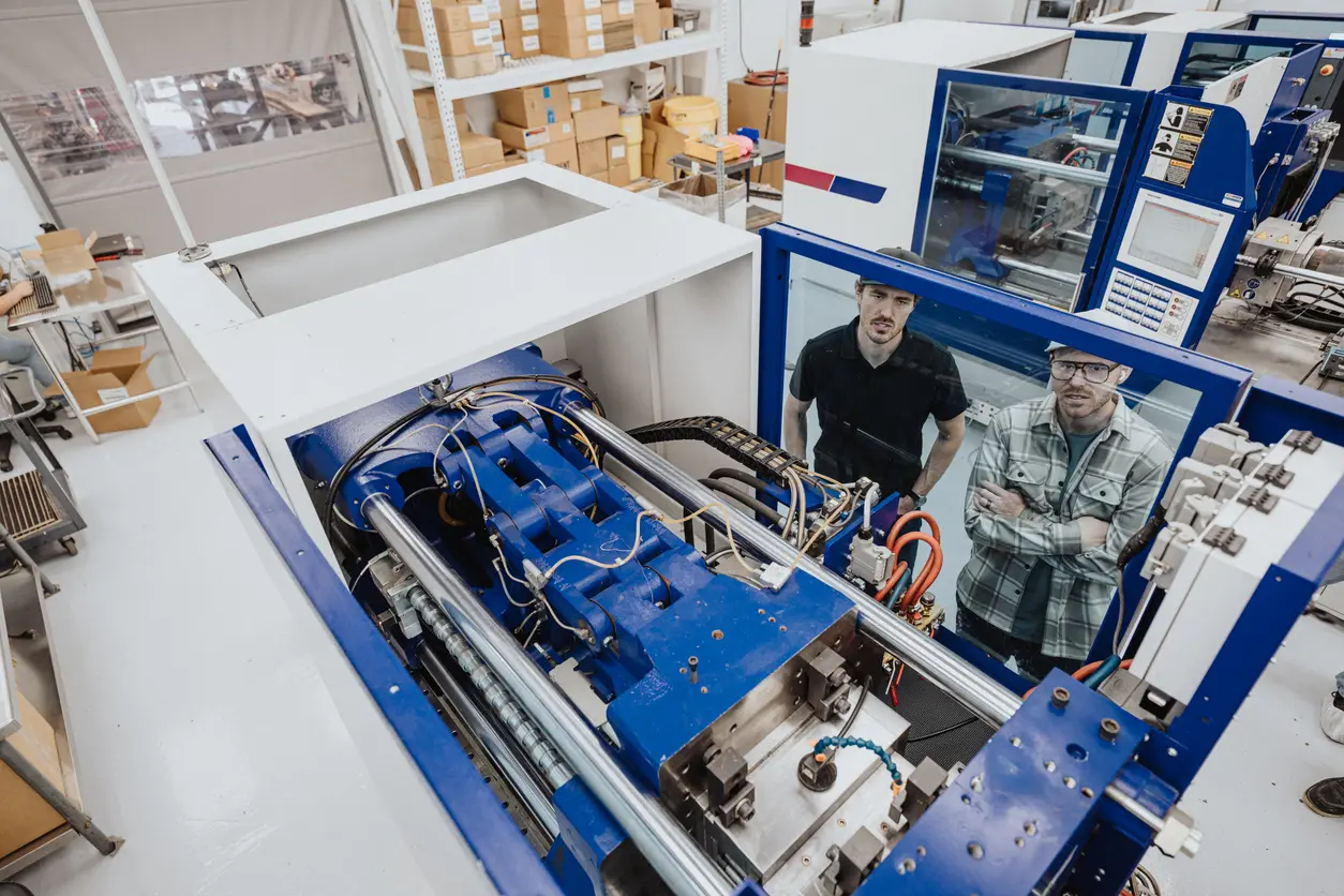 injection molding process engineer